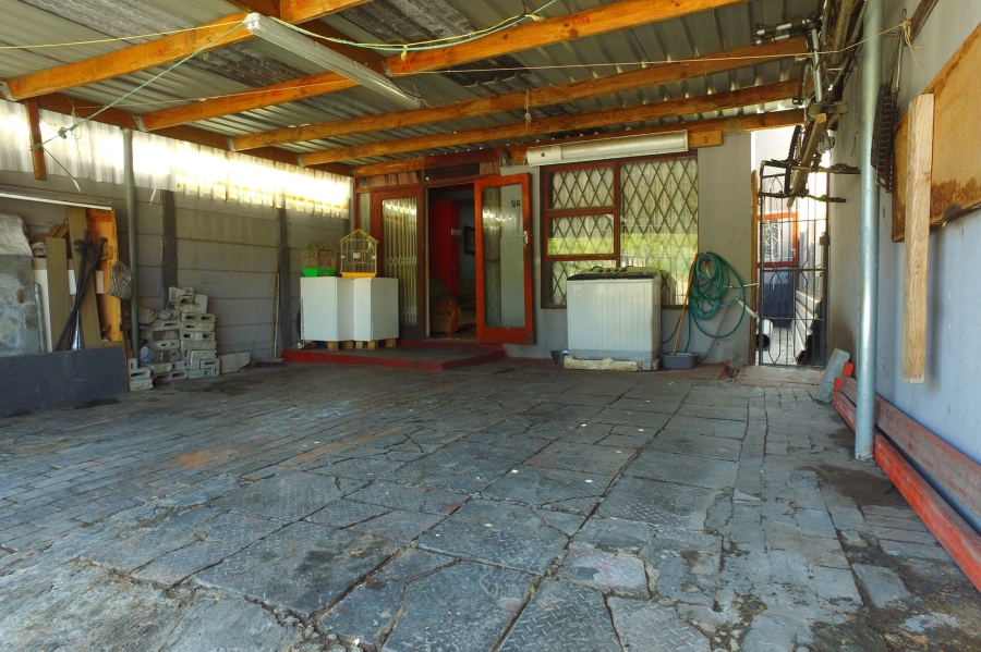 2 Bedroom Property for Sale in Westridge Western Cape